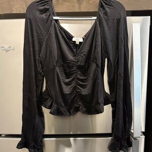 “PIRATE PRINCESS” Andree by Unit Black Long Sleeve Ruched Blouse. Brand new